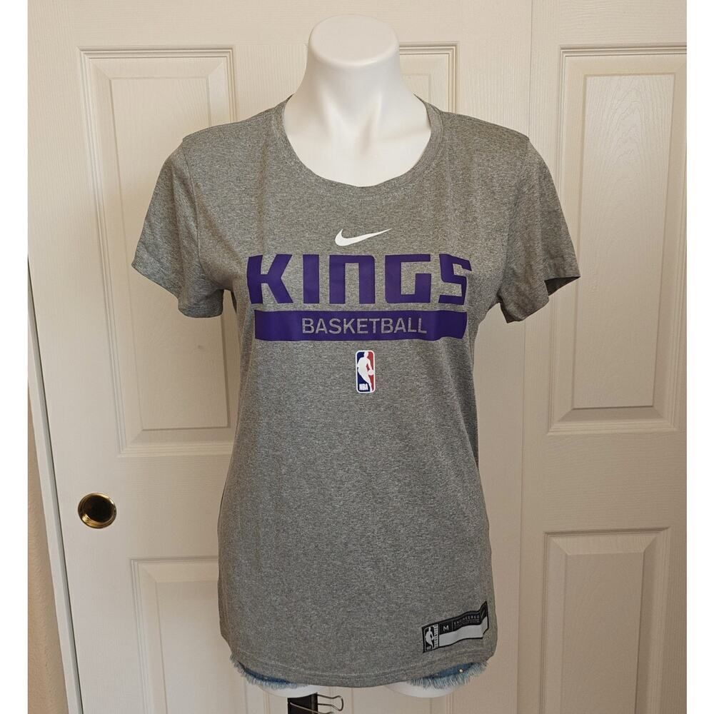 NBA Sacramento Kings Basketball Nike Dri-Fit Tee sz M NWT